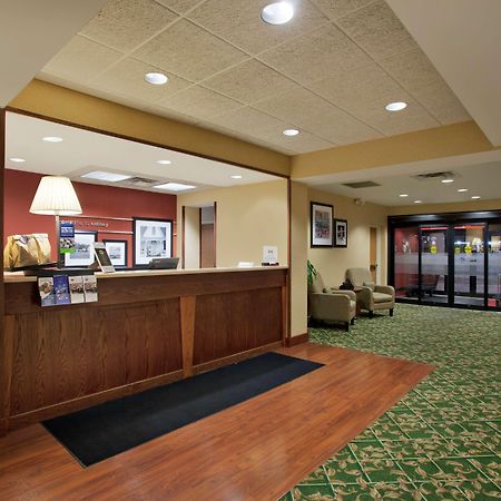 Hampton Inn Sidney מראה פנימי תמונה