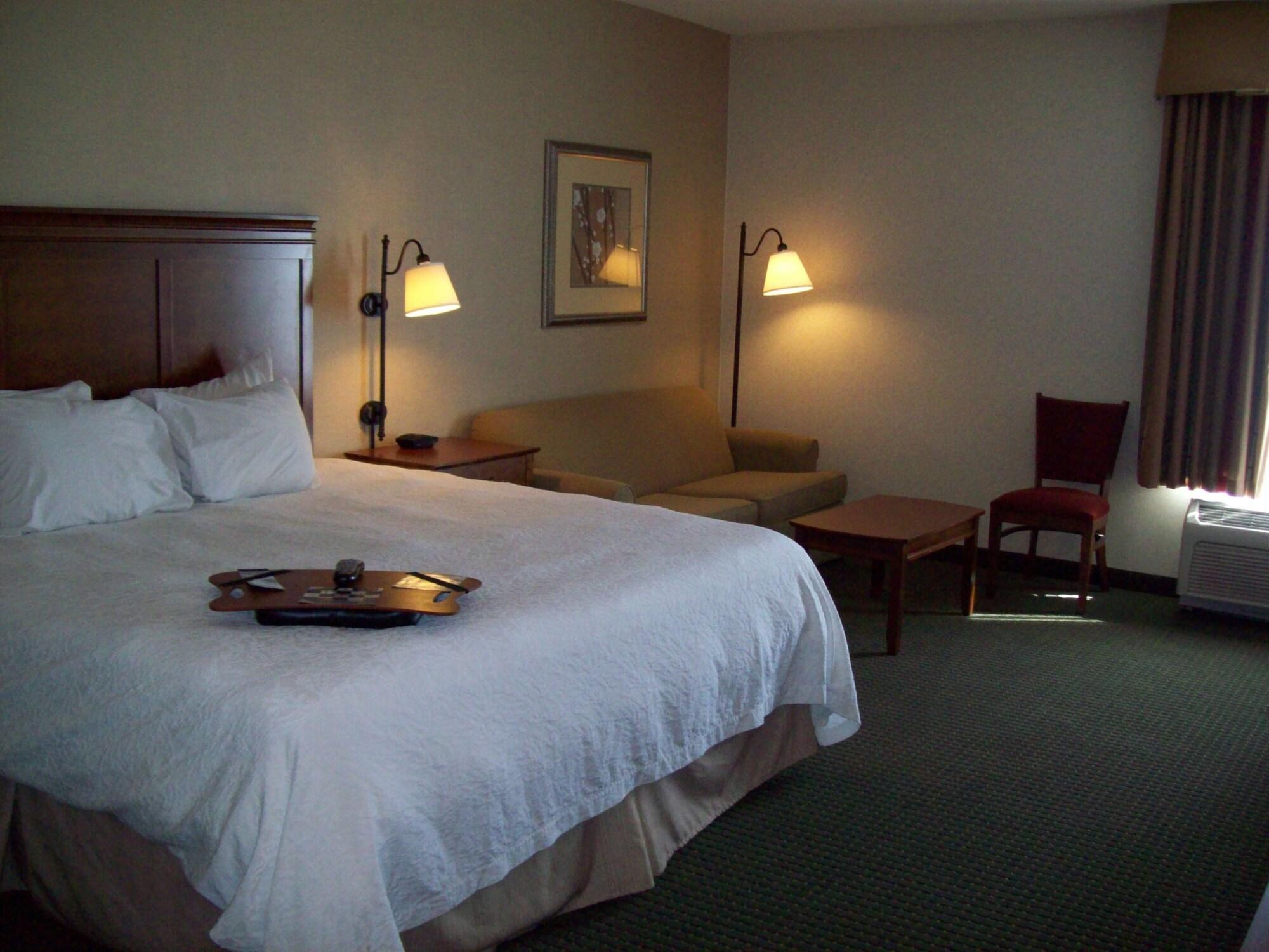 Hampton Inn Sidney מראה חיצוני תמונה