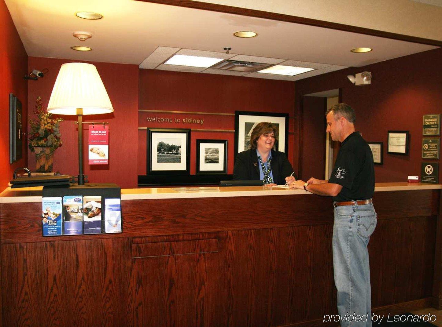 Hampton Inn Sidney מראה פנימי תמונה