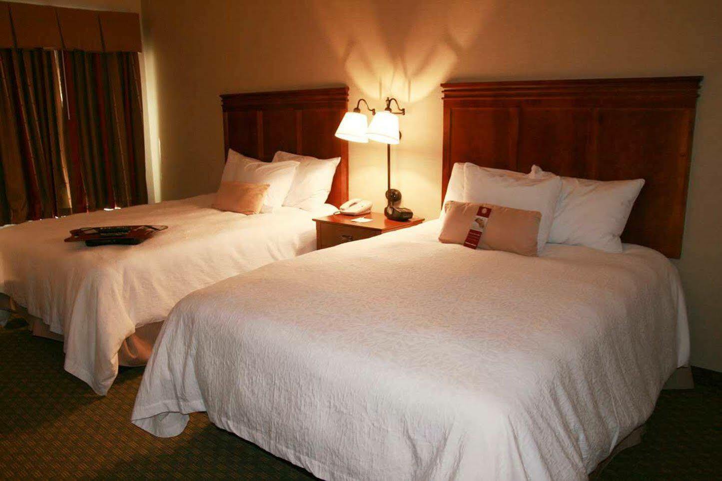 Hampton Inn Sidney מראה חיצוני תמונה
